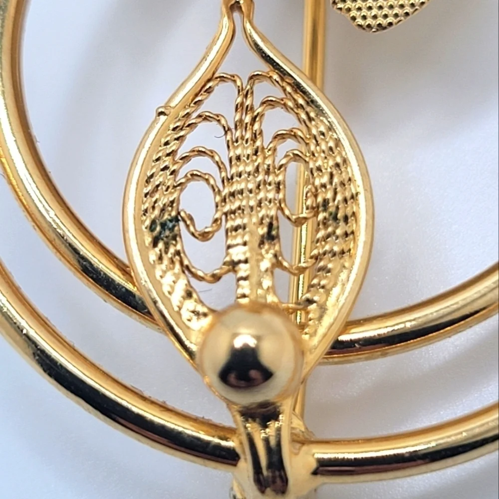 Sarah Coventry Rose Flower Brooch Vintage 60s Gold Tone